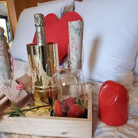 르탕퐁 Le Palmier De La Paix B&B 외부 사진